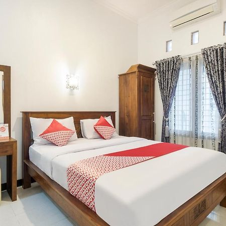 Oyo 3267 Omah Suryo Hotell Yogyakarta Exteriör bild