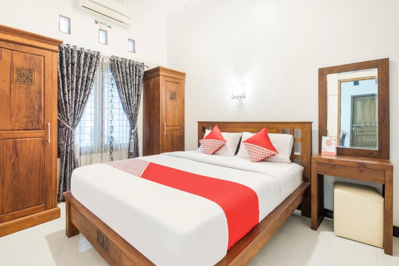 Oyo 3267 Omah Suryo Hotell Yogyakarta Exteriör bild