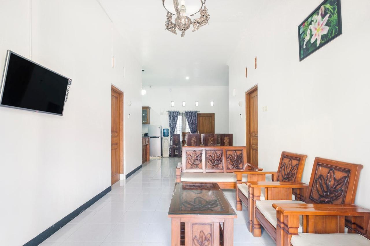 Oyo 3267 Omah Suryo Hotell Yogyakarta Exteriör bild